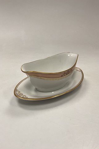 Royal Copenhagen Pattern 594 Gravy Boat No 9344