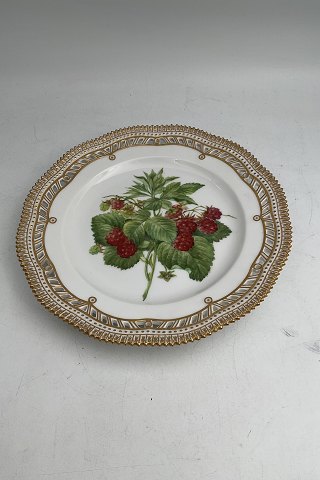 Royal Copenhagen Flora Danica Fruit Plate No 429/3554