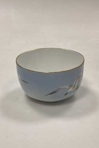 Bing and Grøndahl Seagull with Gold Seven-sided Bowl