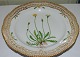 Royal Copenhagen Flora Danica pierced Dinner Plate 20/3553 new number 637