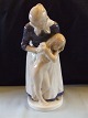 Royal Copenhagen Figurine Lady with nude Girl No 1042