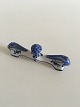 Royal Copenhagen Blue Fluted Plain Knife Rest No 135