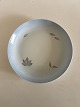 Bing & Grondahl Falling Leaves Large Round Serving Dish / Bowl No 20