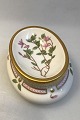 Royal Copenhagen Flora Danica Salt Cellar/paper weight No 20/3625