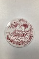 Bjørn Wiinblad: Red May plate from Nymølle - HARMONI