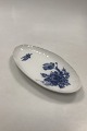 Royal Copenhagen Blå Flower Curved Oval Asiet No 1689