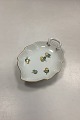 Bing and Grøndahl Eranthis Small Leaf-shaped Dish No. 198